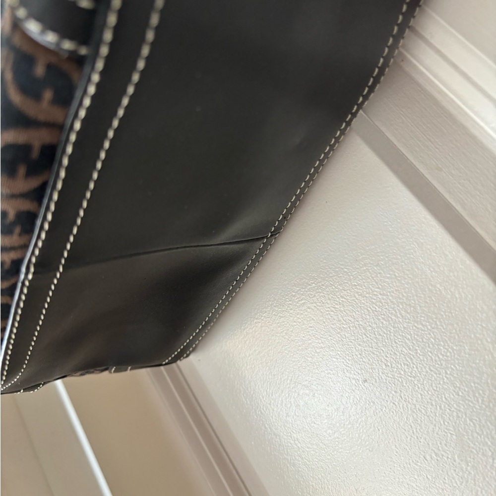 Fossil Handbag With Adjustable Strap Or Handbag B… - image 3